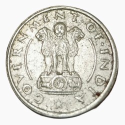 Alternative view of One Rupee Old Cu/Ni Issue Year 1950 Bombay Mint **V. SCARE** Collectable Grade.