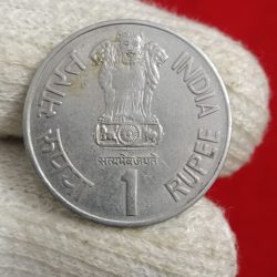 Alternative view of One Rs Rare Coin Maharana Pratap Ji 2003 Bombay Mint Same Coin Given 03