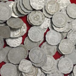 Alternative view of 10 Paise or 20 Paise Aluminium Commemorative Coins Scare Mix Variety 50 Pcs Given