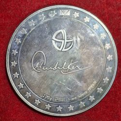 Alternative view of Commemorative issue Medal Sachin Tendulkar Composition Silver (.999) (Weight 200 g) EXTREMELY Rare medal silver big size
