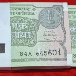 ONE RUPEE PACKET 2018 DOUBLIE NO. PACKET SERIAL NO. 645601