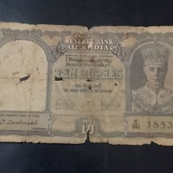 BRITISH INDIA 🇮🇳 GEORGE VI RUPPE 10 CD deshmukh portrait of George VI to right. CONDITION.as image Same and similar piece available