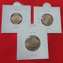 Alternative view of BULL SET 1950 BOMBAY MINT WITH GOLDEN LUSTER BRILLIANT UNCIRCULATED CONDITION (BU) 3 COIN SET