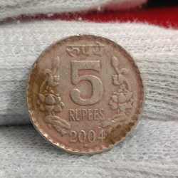 Five Rs Rare Coin 2004 Year Hyderabad Mint Good Condition 03