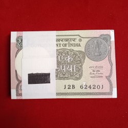 One Rs Bundle L Insert Finace Secretary MR. Ratan P. Watal Year 2016 Year Issue Gem Unc Condition Republic of India 624201