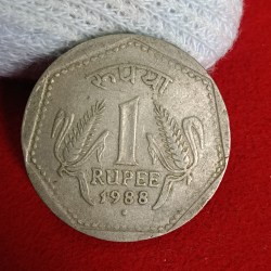 One Rs Copper Nickel Rare Coin 1988 Year Noida Mint Good Condition