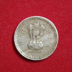 Alternative view of Five Rs Copper Nickel Rare Coin 2004 Year Hyderabad Mint sku 012