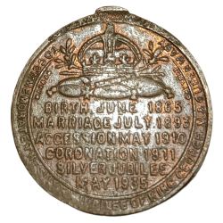 BRITISH MEDAL 🏅 "Small Size" Dated MAY 1935 SILVER JUBILEE King GEORGE-V & Queen MARRY Portraits **RARE** Collectable Grade.