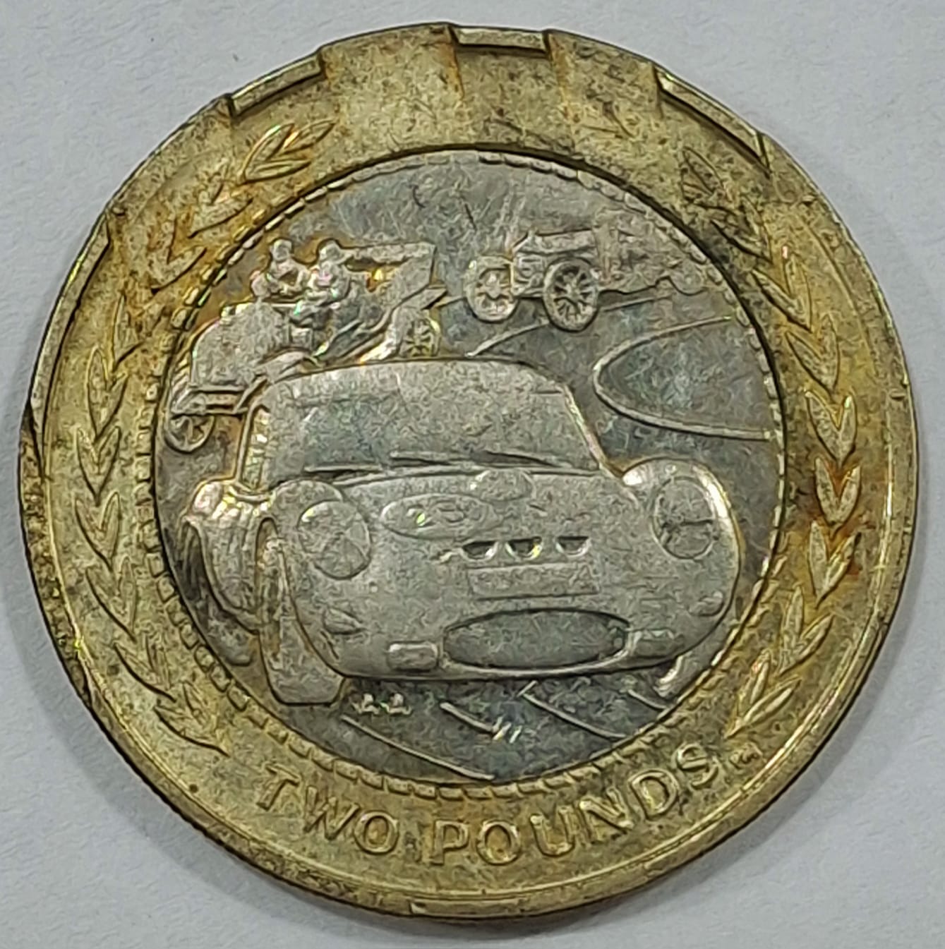 Isle of Man 2 Pounds 1998- Elizabeth II Three race cars - head in