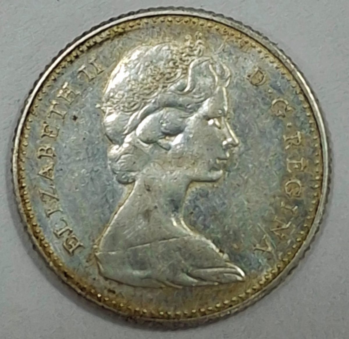 Canada 10 Cents 1967 - Elizabeth II 2nd portrait, Confederation- 80% Commemorative issue RARE SILVER COIN #L-652 - Image 2