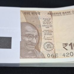 10 RUPEE PACKET STARTING 420 (CHOR NUMBER) GEM UNC CONDITION SERIAL NO. 420201