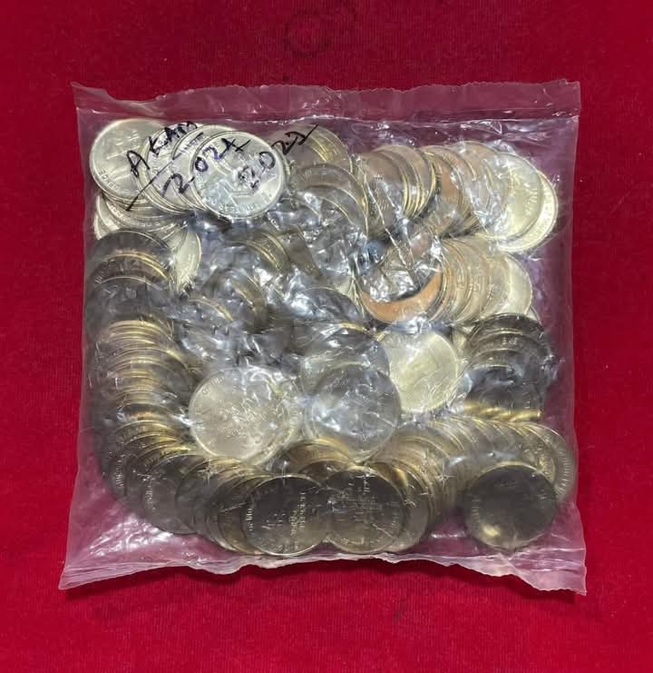 Extremely Rare 5 Rs Coin Packet 2021 AKAM 75th Amrit Mahotsav GEM UNC Condition RBI Sealed Packet - Image 2