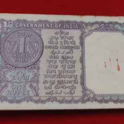 Alternative view of One Rupee Packet 1963 A-13 L K Jha Extremely Rare Serial Number 961501