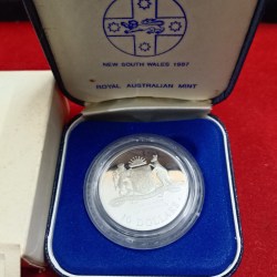 Alternative view of Extremely Rare Coin Elizabeth II 10 Dollars Commemorative Issue New South Wales 1987 Year Australian Government Proof Coin Rarelly Issue