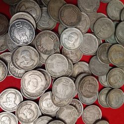 Alternative view of Five Rs Copper Nickel Scare Coin K.Kamaraj 1903-1975 50 Pcs Given Hyderabad Mint Good Condition