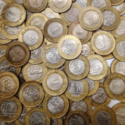 Ten Rs Commemorative Coins Mix Many Variety 100 Pcs Given
