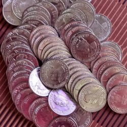 Alternative view of One Rs Scare Coin Maharana Pratap 2003 Year Ultra Gem Unc Condition Hyderabad Mint 10 Pcs Given