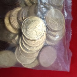 Alternative view of 5 Rs University of Mysore Centenary Celebrations 1916-2016 Bombay Mint RBI Sealed Packet