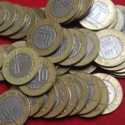 Ten Rs Scare Coin 2006 Year Noida Mint 10 Pcs Given Republic of India