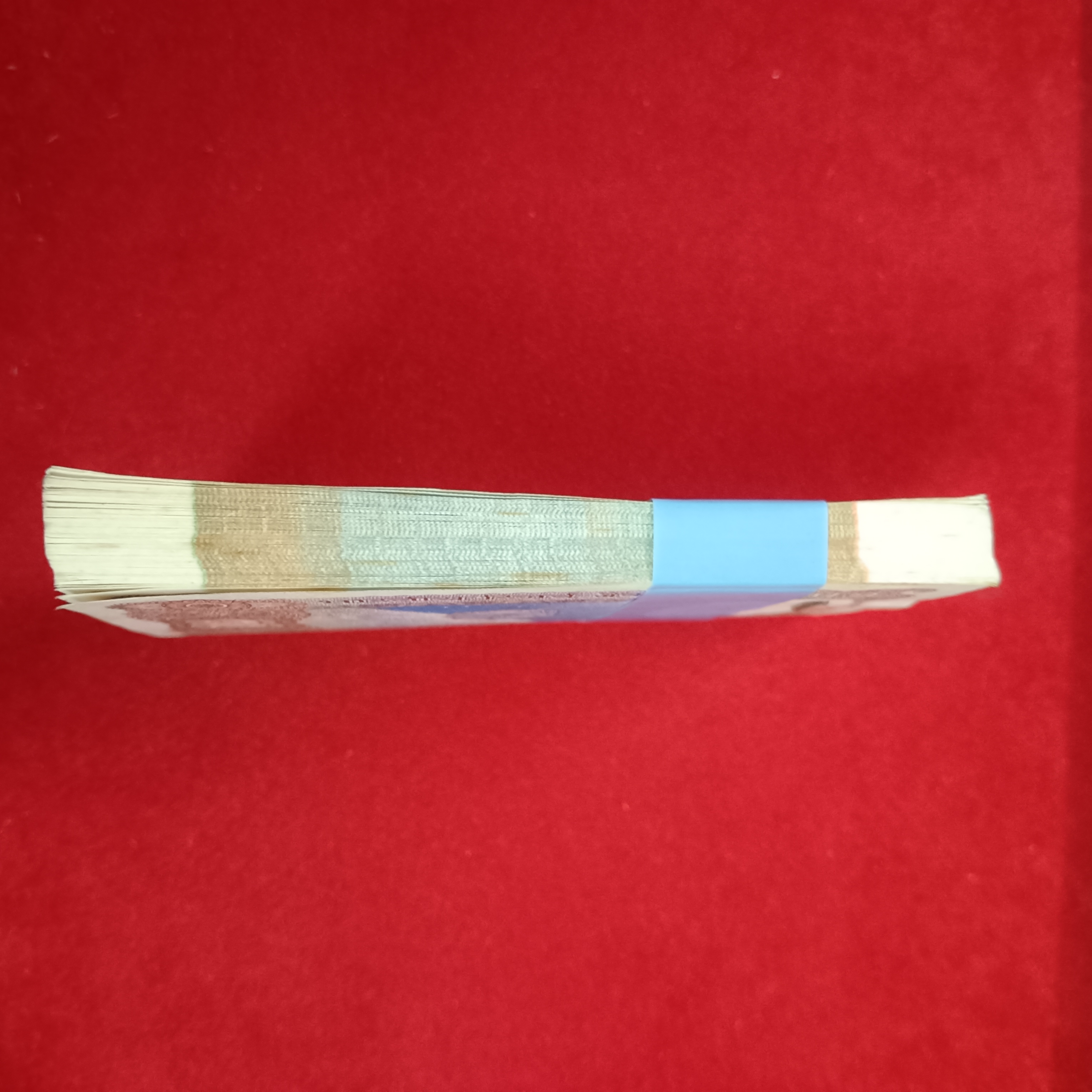 Two Rs Old Satalite Bundle Governor RN Malhotra Unc Condition 832401 - Image 6