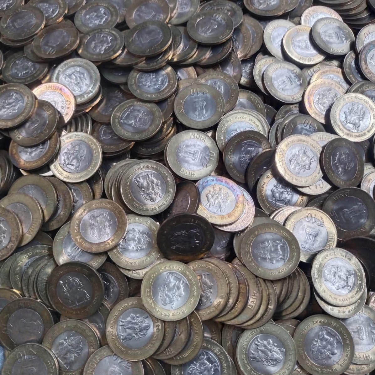 Ten Rs Scare Coins Shree Mata Vaishno Devi Shrine Board 2012 Year Noida Mint Unc Condition Coins Noida Mint 100 Pcs Given - Image 3