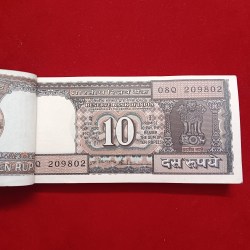 Alternative view of Ten Rs Black Boat Full Serial Bundle Governor S.Venketraman Gem Bunc Condition Choclate Bundle 209801