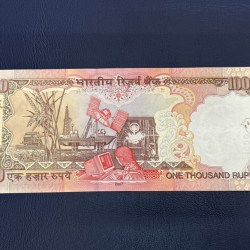 Alternative view of 1000rs error with one side number missing in yv reddy
