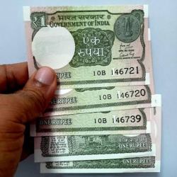Alternative view of Single Note One Rupee 2018 New Fresh Notes Sign By Subhash Garg Single Given Most Demanding and Valuable