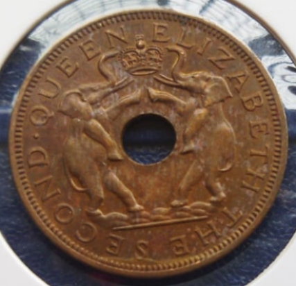 British - Rhodesia and Nyasaland, 1955 - 1963, 1 Penny, Elizabeth II, KM# 2, Circulated Condition. - Image 2