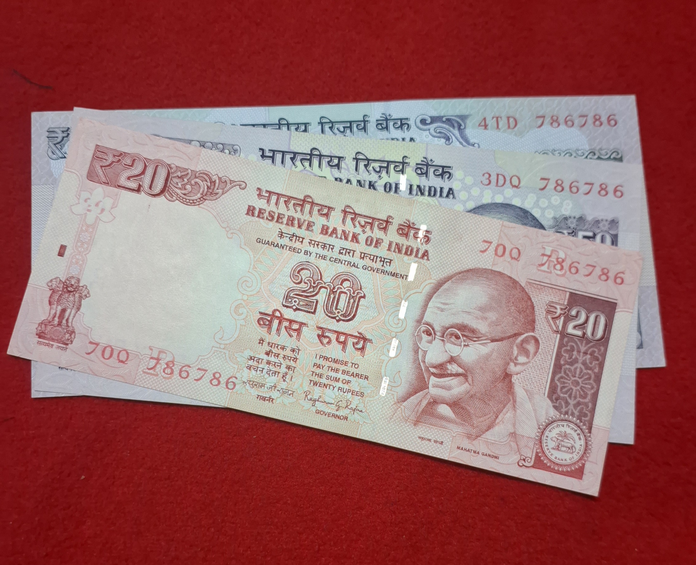 'RARE' 786786 3 NOTE SET GEM UNC CONDITION DENOMINATION IN 100,50,20 - Image 2