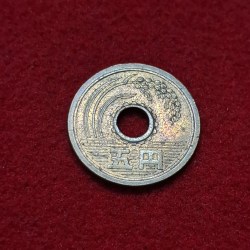 JAPAN 5 YEN COIN