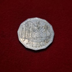 Alternative view of MACAU 5 PATAKAS coin