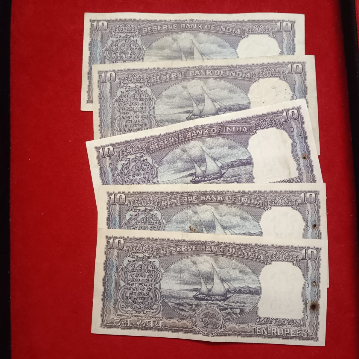 Ten Rs Daimond Issue Notes 5 Pcs Given Governor LK Jha or PC Bhattacharya Shown Image Extra fine Condition A15 - Image 4