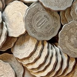 Republic India Denominaton 10 paise Metal aluminium 100 piece Same and similar piece available