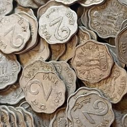 Republic India Denominaton 2 paisa Metal aluminium Mix date mix mint 100 piece Same and similar piece available