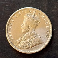 Silver British India King and emperor George v Denominaton 1₹ Year 1917 Excellent condition as imege same and similar piece available