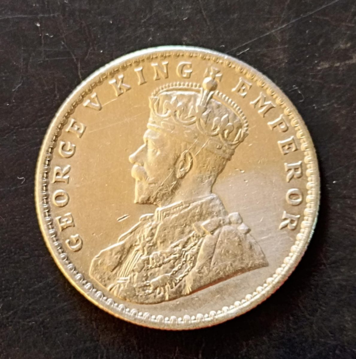 Silver British India King and emperor George v Denominaton 1₹ Year 1917 Excellent condition as imege same and similar piece available