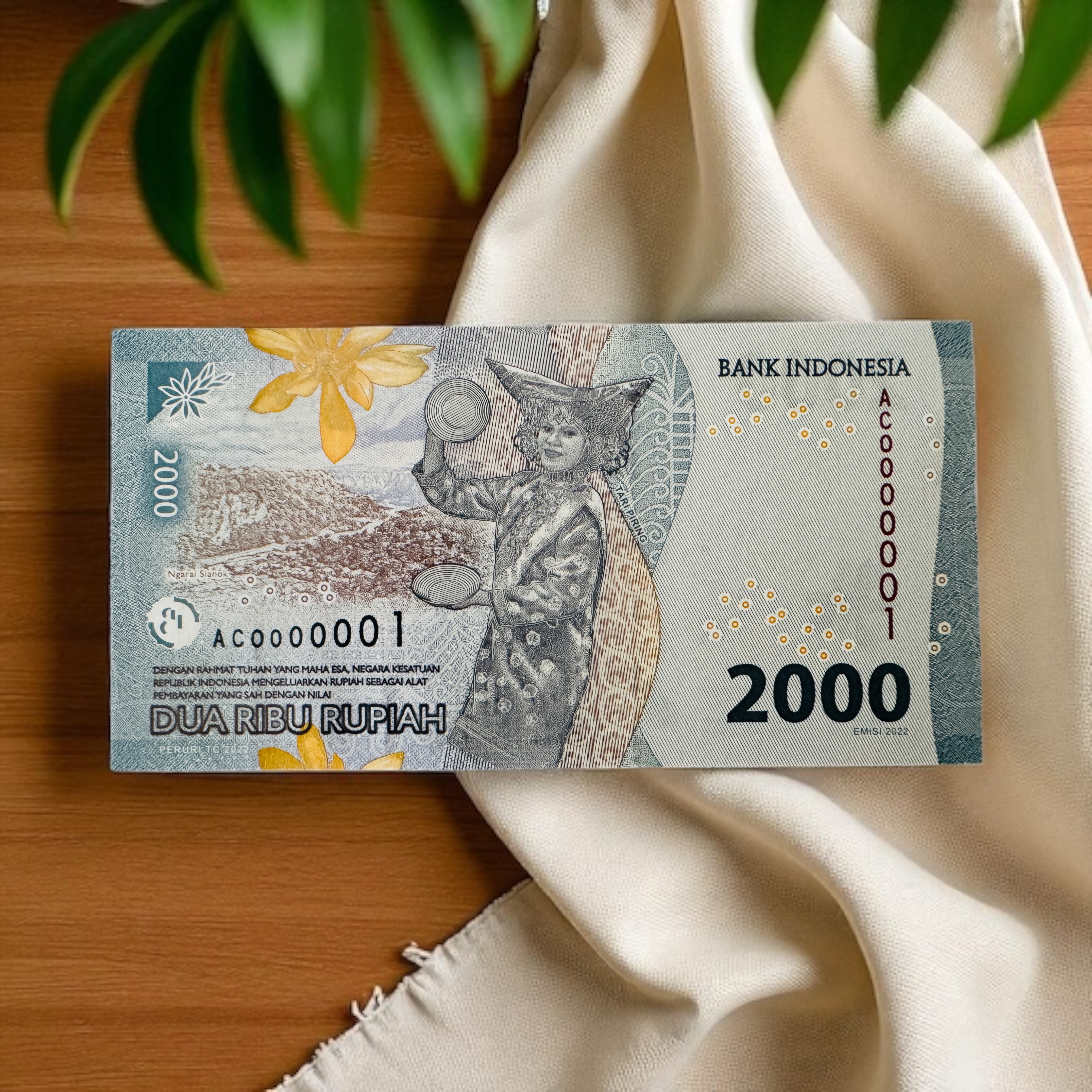 Indonesia 2000 Rupiah Low Serial 2014 Issue Gem UNC 000001 Unique and Rare