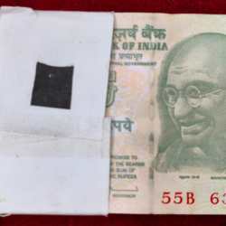 5 RUPEES GANDHI GOVERNOR D.SUBBARAO FANCY NUMBER ENDING 786 RARE GEM UNC PACKET