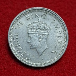 Alternative view of HALF RUPEE 1945 GEORGE VI KING EMPEROR COIN LAHORE MINT UNC CONDITION SKU 04