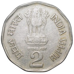 Alternative view of Copper-Nickel 2 Rupees of Republic India (AD 1993) World Food Day - Bio Diversity Calcutta Mint Rare