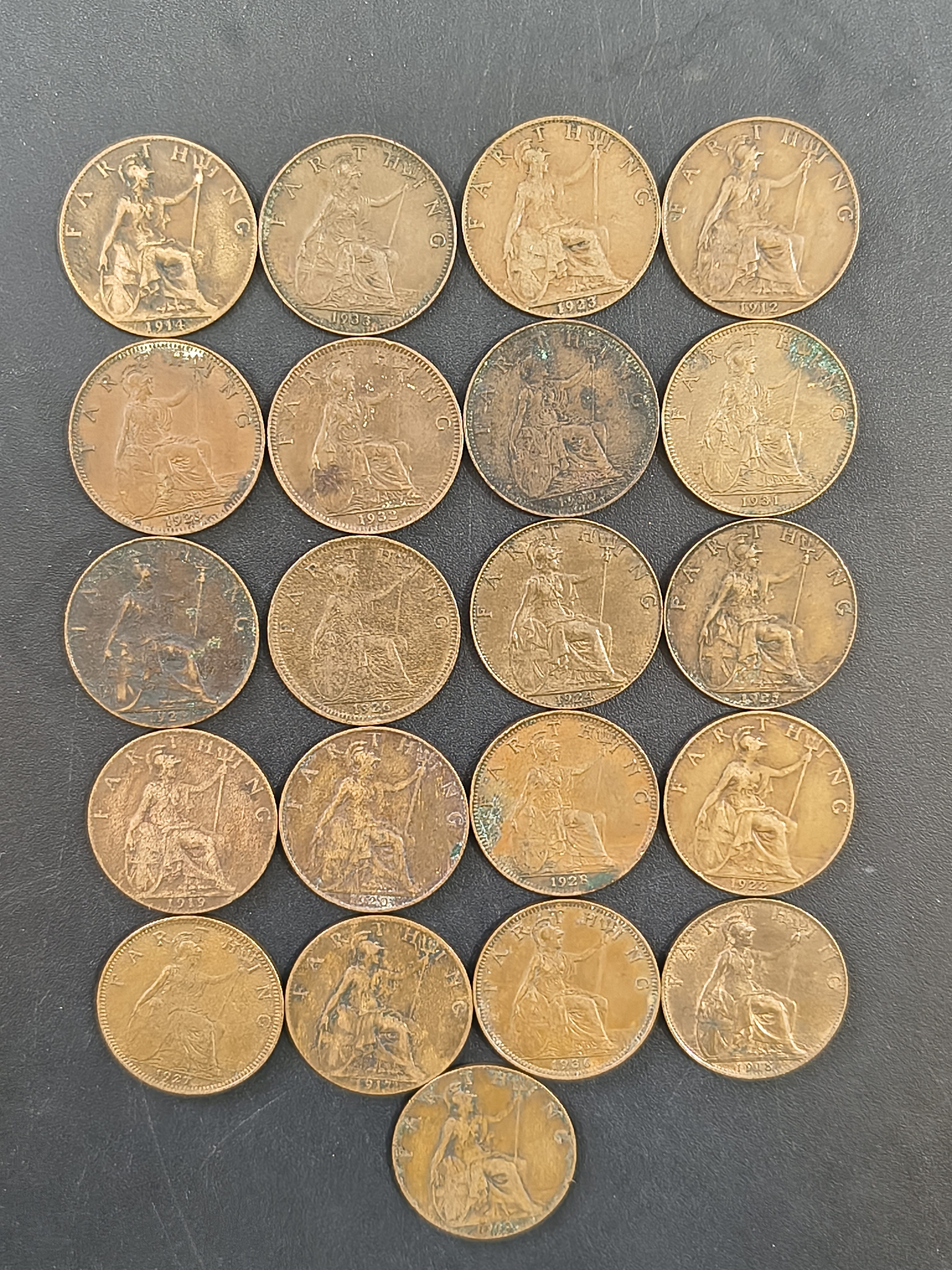 ENGLAND GEORGE FIFTH ONE FARTHING ALL DIFFERENT DATES SET #A-428