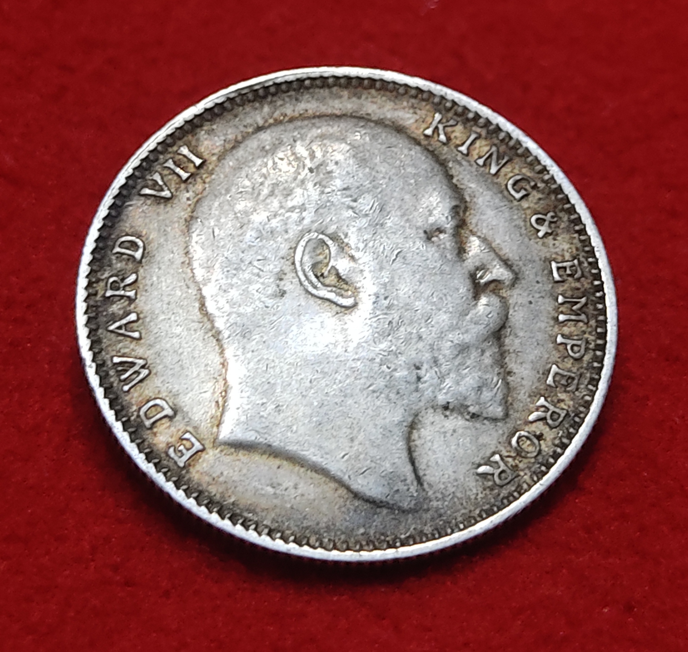 RARE ONE RUPEE SILVER COIN EDWARD VII BOMBAY MINT - Image 2