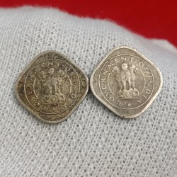 Alternative view of Half Anna Scare Coin 1950 Calcutta Mint or 1954 Bombay Mint Year 2 Pcs Given