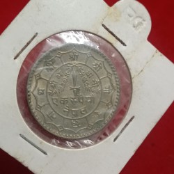 Alternative view of Rare One Rs Old Big Nepal Coin Unc Condition Nepal Rastra Bank 2000 Year Issue