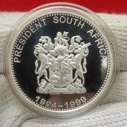 Rare NELSON ROLIHLAHLA MANDELA President South Africa 1994 -1999 Year Silver Coated Proof Coin