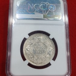 Alternative view of ONE RUPEE SILVER COIN GEORGE V YEAR 1921 BOMBAY MINT GEM UNC CONDITION WITH NGC GRADED HIGH GRAD MS 62