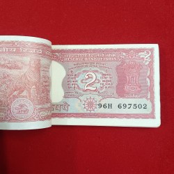 Alternative view of Two Rs Rare Tiger Bundle Governor Manmohan Singh Unc Condition 697501
