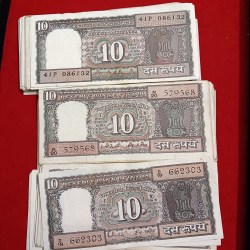 Alternative view of Ten Rs Black Boat Notes Mix Governor 100 Pcs Given Good Condition Notes