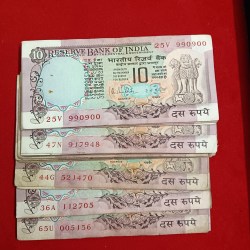 Alternative view of Ten Rs Rare Peacock Notes Mix Governor 100 Pcs Given Republic of India